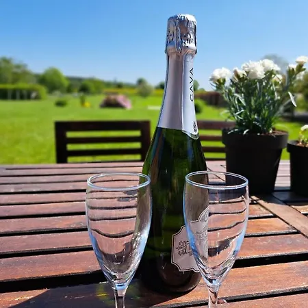 別荘 A Bicyclette *